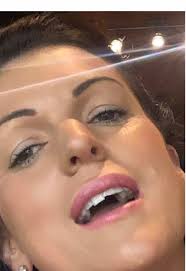 Why is my toungue so white??? 😭