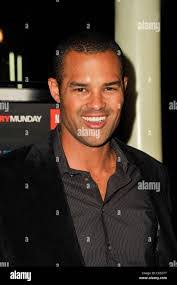 Ali Oliver's Instagram, Twitter & Facebook