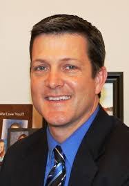 Kelly Harder's Instagram, Twitter & Facebook