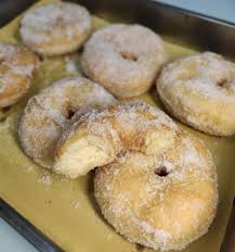 La ricetta bimby per preparare le zeppole napoletane senza patate. Graffe Napoletane La Ricetta Originale Senza Patate In Cucina Con Mariatta