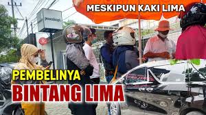 Kamu bisa juga sesuaikan topping dengan seleramu. 12 Bubur Ayam Enak Rekomendasi Di Malang Makanlagi Com Kuliner Indonesia Review Dengan Photo Video Dan Info Harga