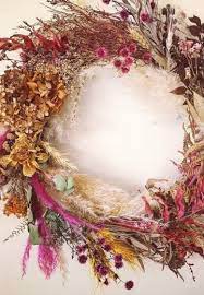 This piece of wall decor makes an impressive statement on wall spaces in the living room or entryway. Everlasting Dried Flower Wall Hanging Workshop Adelaide Classbento
