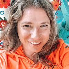 Elly Wilson (@elly_pink_drink) • Instagram photos and videos