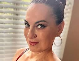 Muere Erika Robledo, actriz de doblaje que puso voz a La Sirenita en  televisión, a los 48 años