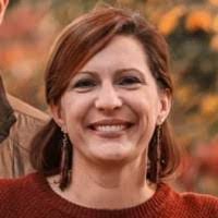 Rachel Kling's Instagram, Twitter & Facebook