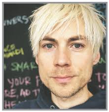 NOISEMAKERS: MOVIN' & SHAKIN'