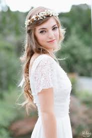 A very pretty selection of bridal headbands in both silver and gold, the perfect weddin hair accessories with any bridal hairstyle. Wedding Hair Floral Crown Wedding Hair With Flower Crown