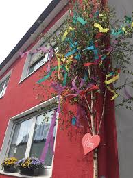 Schreibe deine eigene bewertung über maibaum b. May Tree Proclamation Of Love Study In Germany Blog