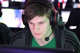 Collegiate esports growing rapidly, sports games being left behind