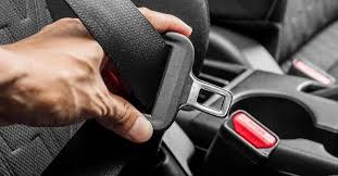If your seat belt retractor is stuck in your toyota camry that is usually a sign that there is a jam somewhere in the retractor system. Fix For Seat Belt Stuck In Holder Subaru Outback Seat Belt Stuck Forester When It Runs Automobile Blog