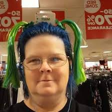 Looking for a kitten or adult cat in Kingston, TN?