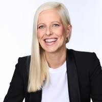 Natalie Obradovich's Instagram, Twitter & Facebook