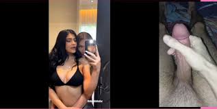 Kylie Jenner Fap TributeTry Not To Cum Challenge Shes Begging For Cum -  FAPCAT