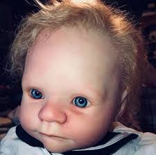 Christina Clay's Instagram, Twitter & Facebook