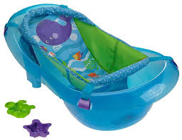 It also has multiple settings: Fisher Price Ocean Wonders Aquarium Bath Center