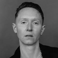 Sarah Nimmo's Instagram, Twitter & Facebook