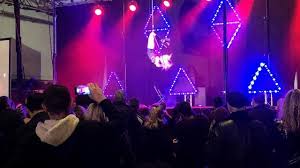 Differentes organisations se sont succédées et nous leur rendons hommage. Caen Un Salon De L Erotisme Chaud Et Show Au Parc Expo Caen Maville Com