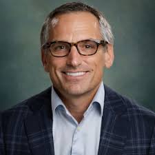 Excited to share that the PwC Strategy& Private Equity team is looking for  an experienced Director hire to add to our GTM