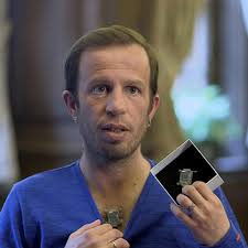 Can hacking my brain give me an extra sense?