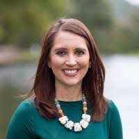 Carrie Covey's Instagram, Twitter & Facebook