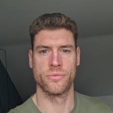 Freddie Stuart (u/Airhairlair90)