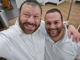 Great to bump into Yossi Katz and get a little schmooze. Great guy! Good  vibes!