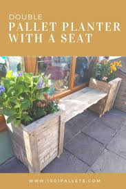 Each planter features a hand painted face of your favorite dog breed. Double Pallet Planter With A Seat 1001 Pallets