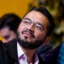 Farewell Teradata I was twenty-two when I came for the first time to this  company, named: Teradata, ignoring the great quest that was waiting for me,  this adventure would last 21 years,