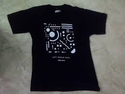 Vokalis efek rumah kaca, cholil mahmud, di sxsw music festival 2018. Terjual Kaos T Shirt Efek Rumah Kaca Official Merchandise Kaskus