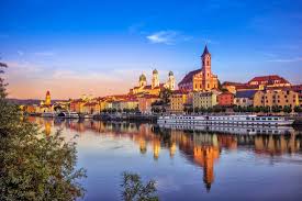 Passau, the city of three rivers is a popular stop on any danube river cruise and there . Diese 5 Sehenswurdigkeiten In Passau Sind Ein Muss Mannersache