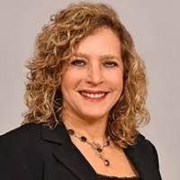 Doreen Pace's Instagram, Twitter & Facebook