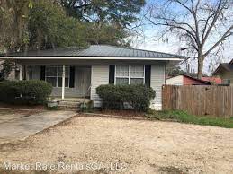 2 Br 1 Bath House 607 1st Street S W House For Rent In Moultrie Ga Apartments Com