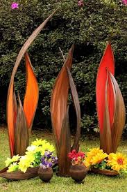 28 Metallblumen Fur Den Garten Art In 2020 Metal Garden Art Garden Art Sculptures Garden Art