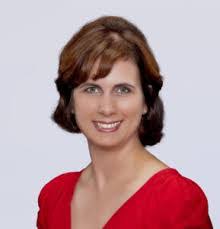 Kerry Devries's Instagram, Twitter & Facebook