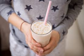 Los Beneficios De La Bebida Hecha De Avena Y Manzana Salud La Revista El Universo