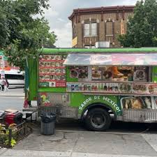 Tacos el Chicken Food Truck — Taco restaurant food truck in Brooklyn, New York