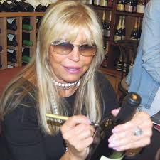 St. Helena gets a taste of Seaver and Sinatra