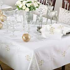 Christmas Tablecloth Design And Decoration Ideas Christmas Celebration All About Christmas Christmas Table Cloth Tablecloths For Sale Table Cloth