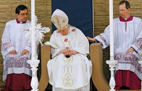Papież benedykt xvi w portalu tvn24! Brytyjczykow Pulapka Na Papieza Ojciec Swiety Ujety Polityka Pl