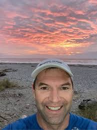 Colin Izzard's Instagram, Twitter & Facebook