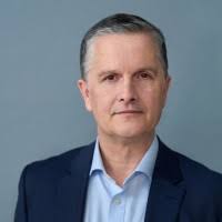 900+ "Farstad" profiles