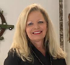 Gina Collins Page Gina Collins Page, 61, of Mullins, South Carolina, passed  away June 23, 2025, at McLeod Hospital after a short illness. Gina was born  March 23, 1964, to Connie Ray