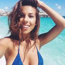Tash Oakley and Devin Brugman flaunt extreme cleavage