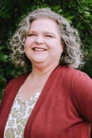 Tanya Loyd's Instagram, Twitter & Facebook