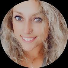 Tiffany Blas's Instagram, Twitter & Facebook