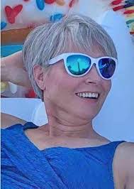 Renee Drexler's Instagram, Twitter & Facebook