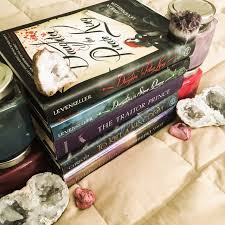 Readers' questions about daughter of the pirate king (daughter of the pirate king, #1). Daughter Of The Siren Queen Tumblr Posts Tumbral Com