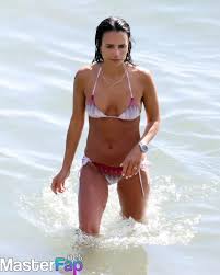 Jordana Brewster - American Heist (2014) - Celebs Roulette Tube