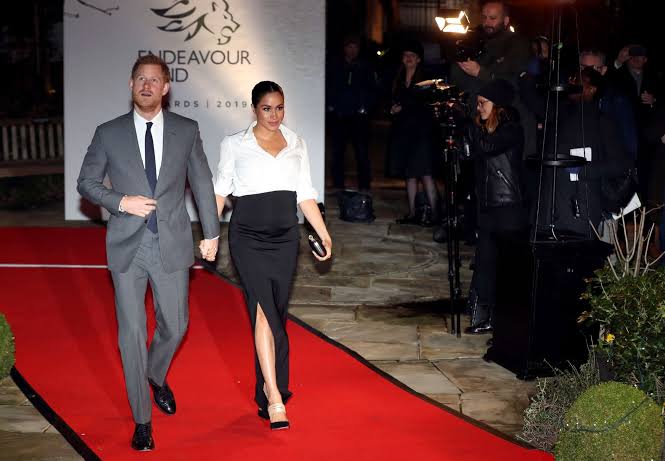 Prince Harry and Meghan Markle walk the red carpet at Endeavour Fund Awards  gala - ABC News