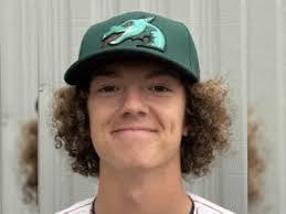 Faith Robbins's Instagram, Twitter & Facebook